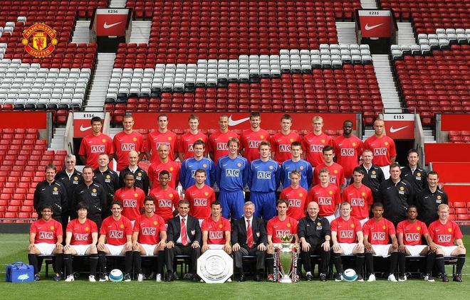 意乙巴里队客场0-5惨败，在返程航班上球迷与球员发生冲突