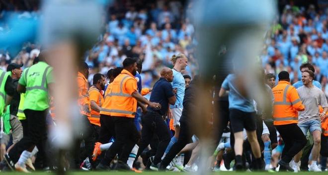 昔日上港03青训五虎！为何现在一个都没踢出来，两人还沦落中甲