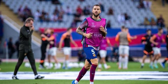 当选中超最佳教练，拉莫斯：这是我们集体奉献的成果（荣膺中超最佳教练，拉莫斯：荣耀属于团队）