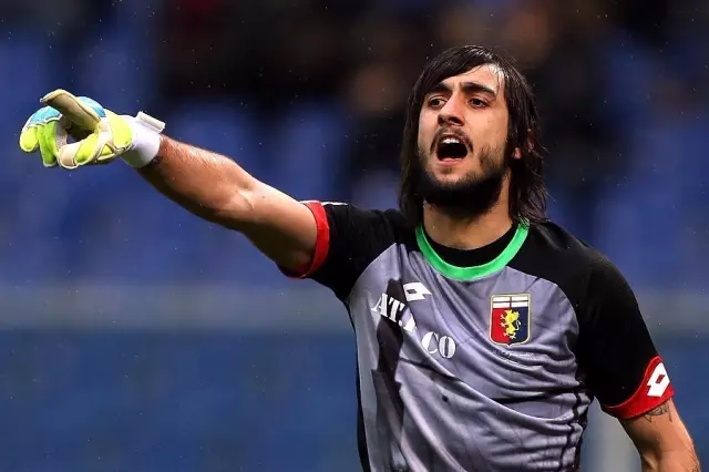 拜仁慕尼黑莱万帽子戏法再创纪录