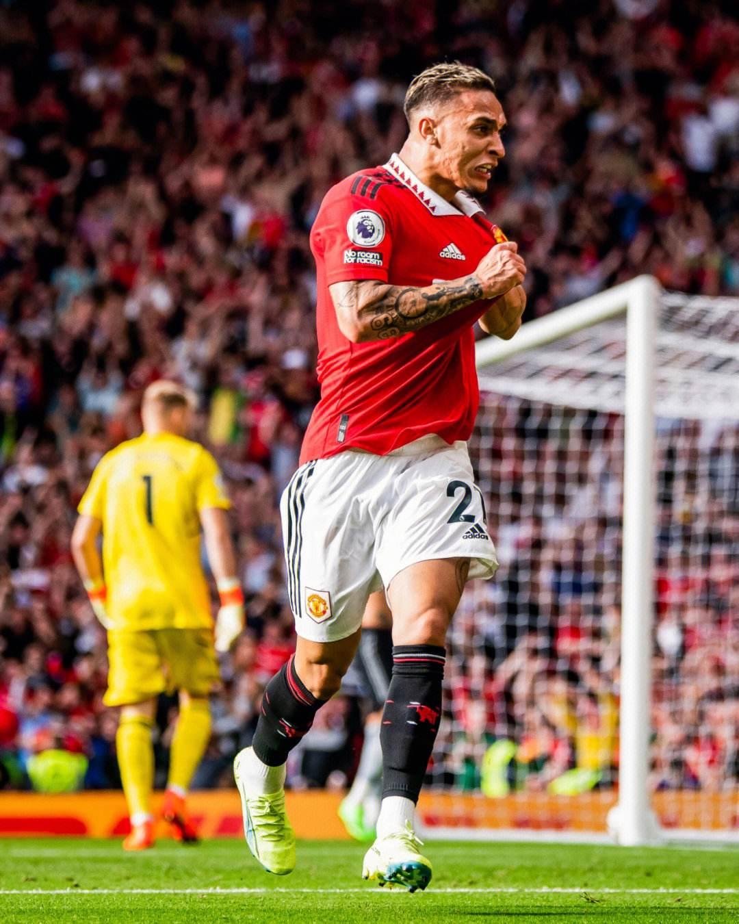 大腿级别，自加盟那不勒斯后麦克托米奈参与进球数意甲中场第1