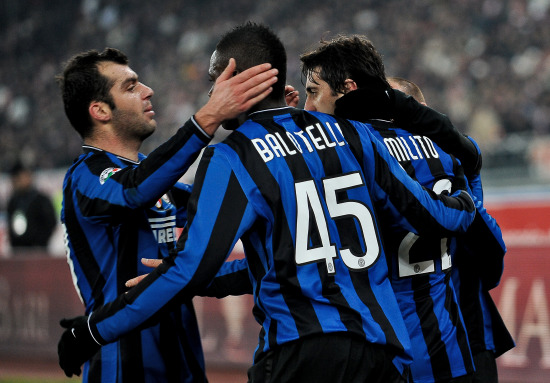 西媒：国际足联无权涉入内格雷拉案，但欧足联可对巴萨禁赛（西媒称FIFA无权介入内格雷拉案，UEFA可对巴萨实施禁赛）