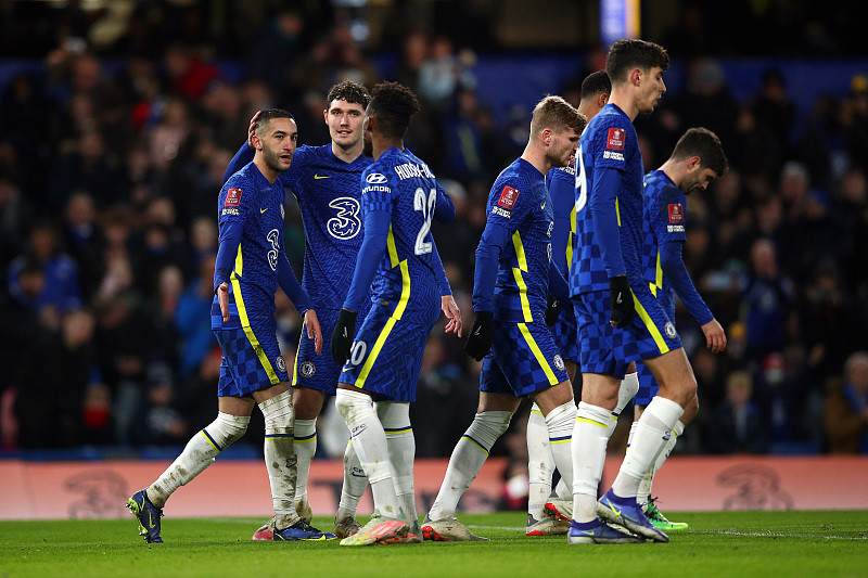 记者：凯恩正在游说英格兰队友格伊，希望他加盟拜仁