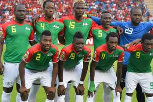 欧洲金靴最新排名：凯恩、哈兰德38分并列榜首，姆巴佩第二（欧洲金靴榜更新：哈兰德与凯恩同以38分领跑，姆巴佩位居次席）