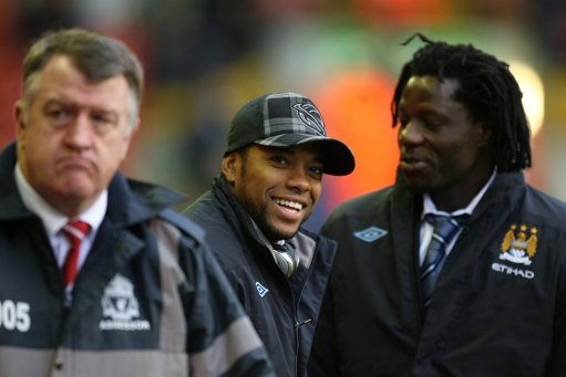 足球国足公布出征名单，多名主力如期入选